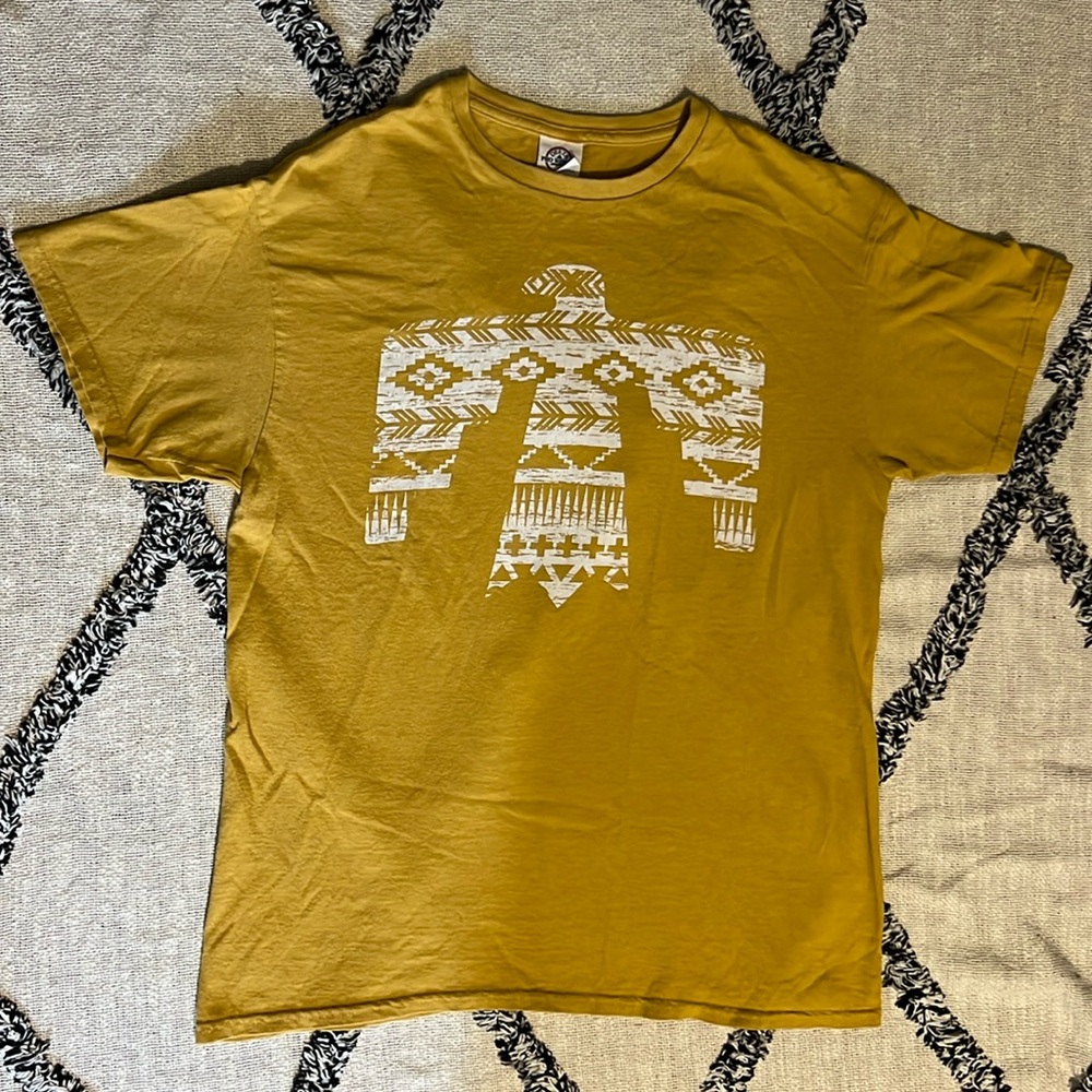 Size M Delta Pro Weight thunderbird mustard tee well lives but no holes